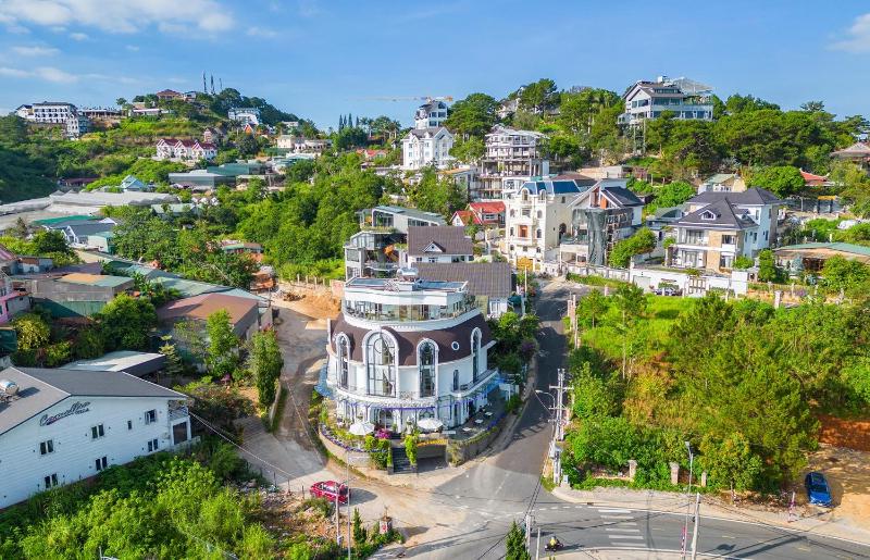 Dalat Hotel & Villa by Pham Gia - image 21