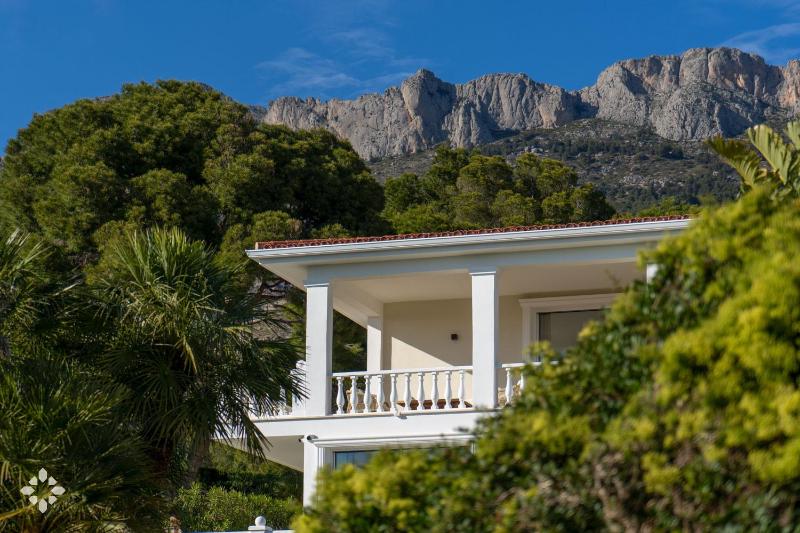 Villa La Madrugada Golf by Abahana Luxe - image 34