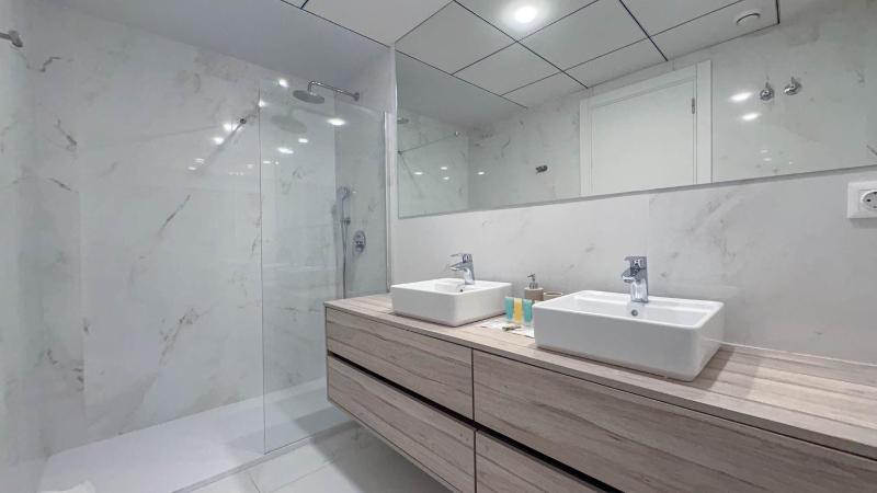 Benidorm Beach I by Terreta Rentals - image 35
