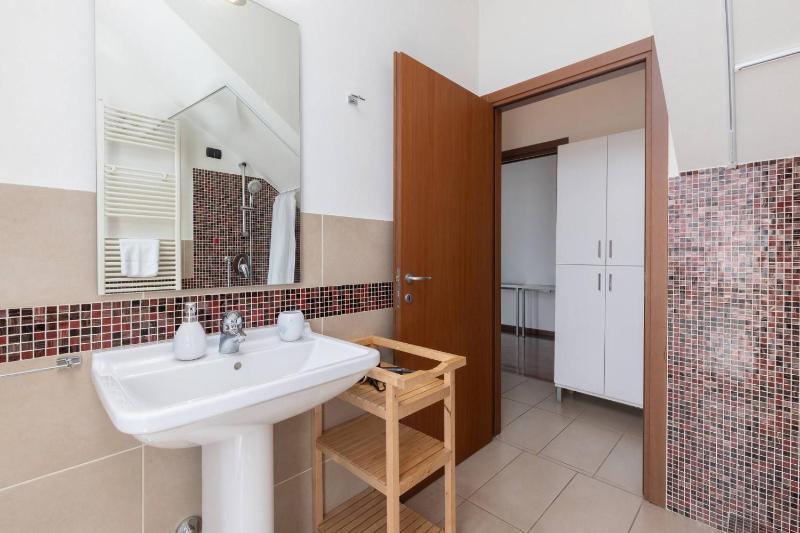Large Duplex with private Terrace Gluck Milan - image 12