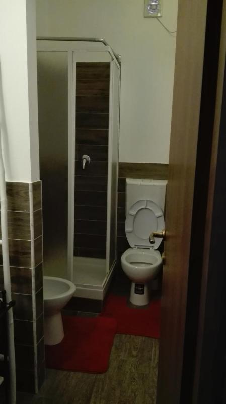 Double Room image 4