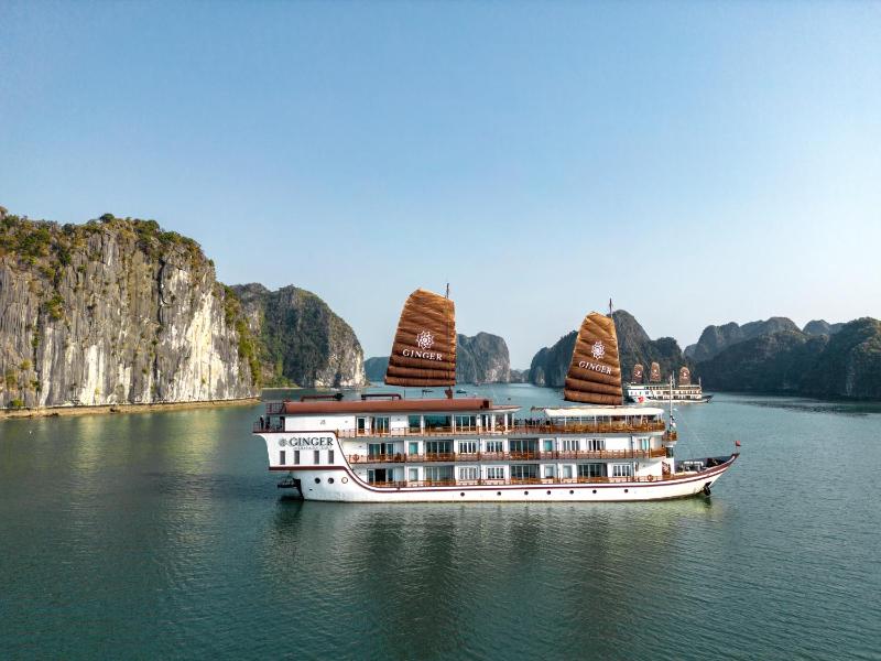 Heritage Line Ginger Cruise - Halong Bay & Lan Ha Bay - image 1