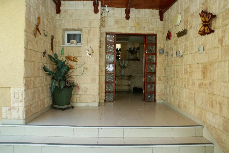 Amazing Villa - image 3