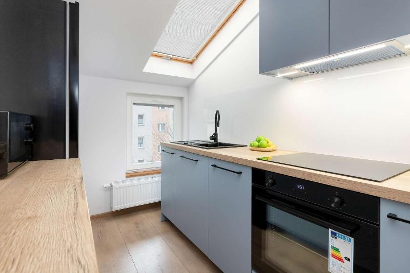 Baltic Breeze Sopot Apartment Near the Beach by Noclegi Renters - image 8