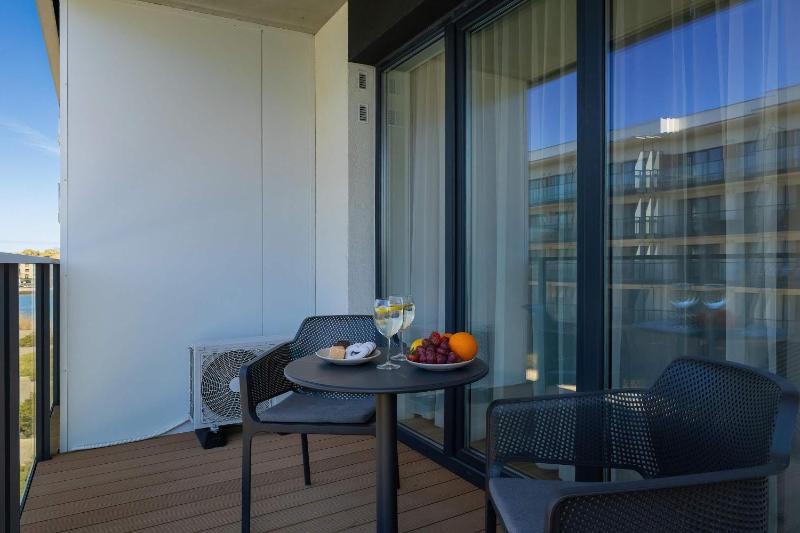 Sunday Klimatyzowany Apartament z Parkingiem i Balkonem oraz SPA by Noclegi Renters - image 2