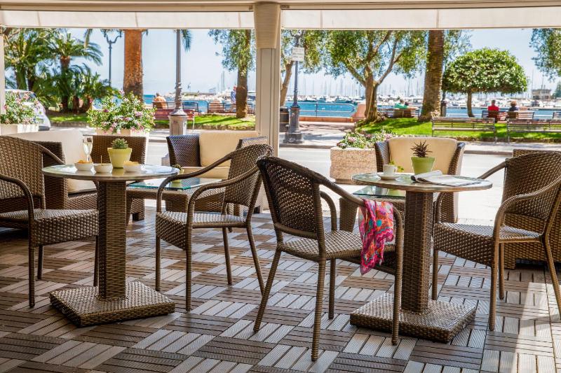 Hotel Vesuvio - image 35
