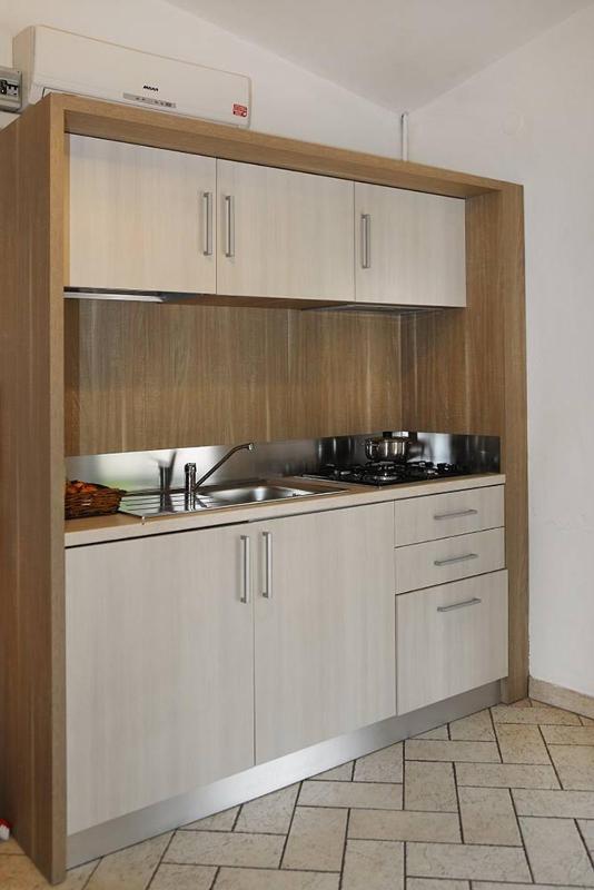Feriendorf Cisano San Vito Dreizimmer-Bungalow Zaffiro für 4 Personen - image 39