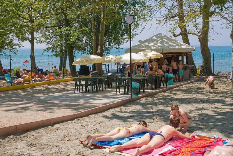 Feriendorf Cisano San Vito Dreizimmer-Bungalow Zaffiro für 4 Personen - image 19