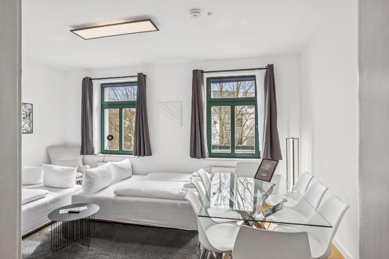 Arbio I Modern Apart near Leipzig Stötteritz - image 6