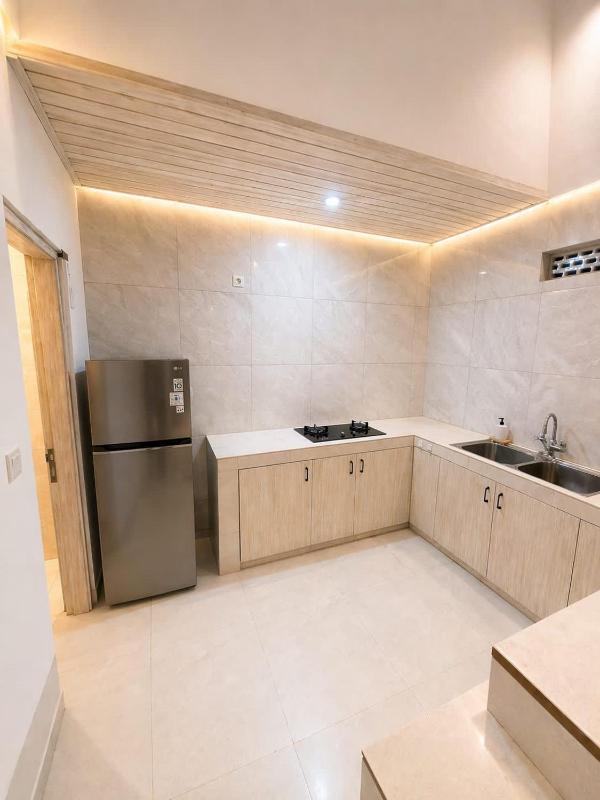 Cozy 3BR Villa in Kerobokan Bali - image 7