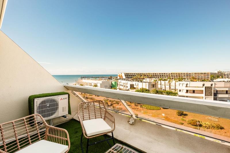 Green Héliopolis Sea view studio with terrace Naturist Village - image 10