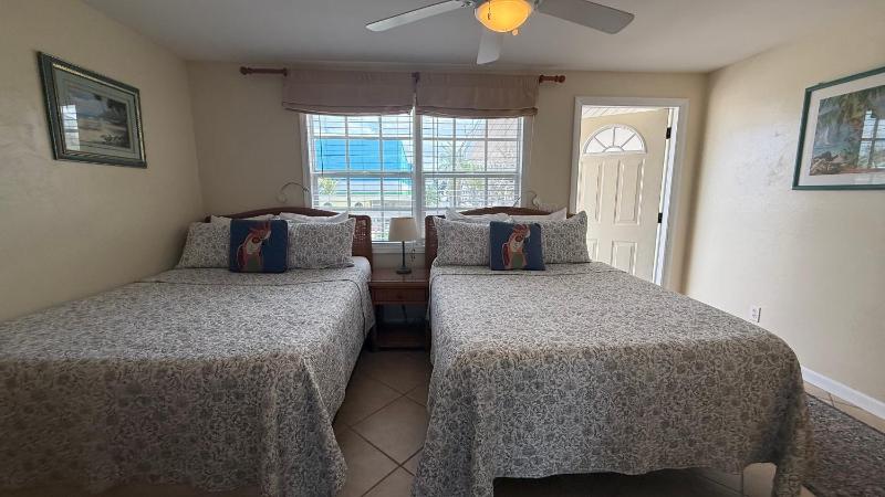 Manatee Bay Inn - image 38