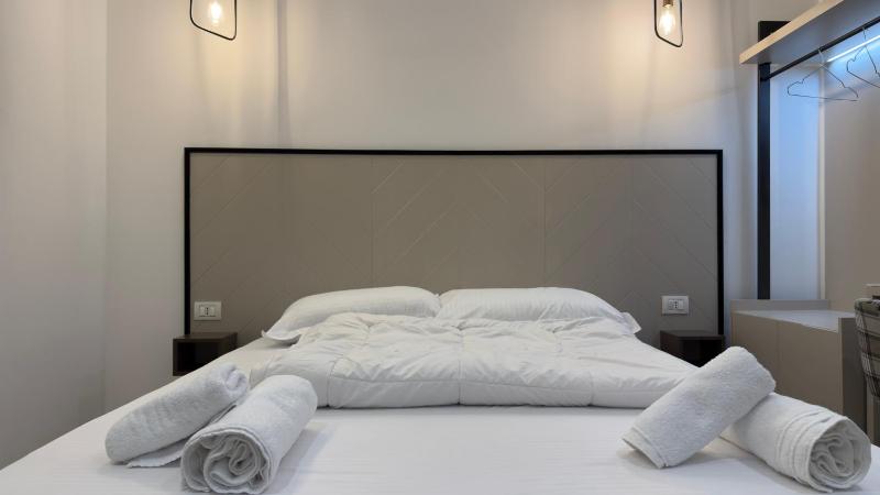 Eden Rooms - image 9