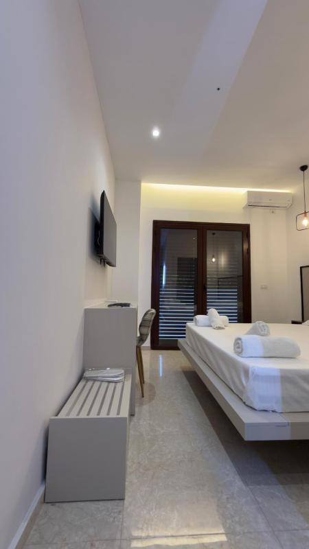 Eden Rooms - image 3