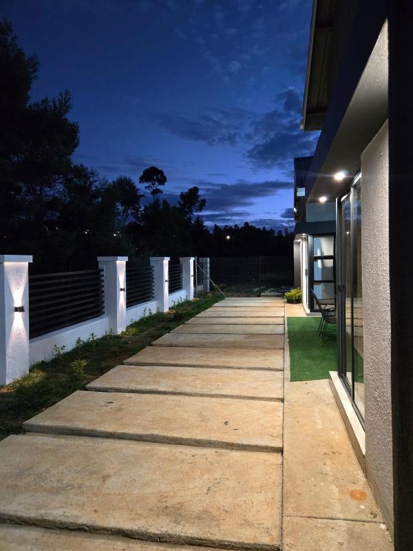 WeThusi-Stream 3 bed - image 6