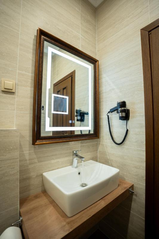 RAHAT Guest House in Old Town - Free Private Parking - image 49