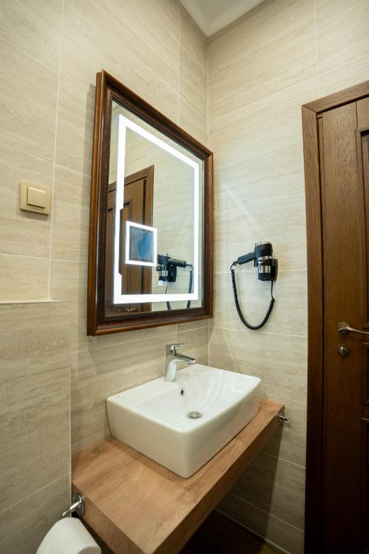 RAHAT Guest House in Old Town - Free Private Parking - image 35