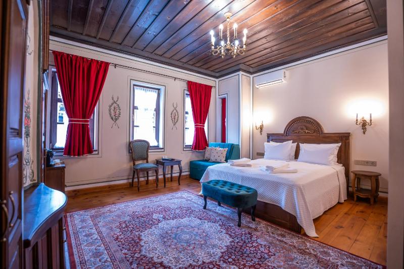 RAHAT Guest House in Old Town - Free Private Parking - image 39