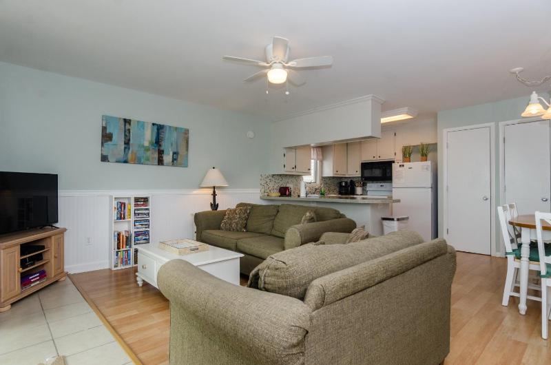 Janssen by Bryant Real Estate - image 34
