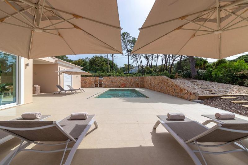 Villa Dolcevita Modern Villa with Private Pool BBQ Near Carvoeiro - image 34