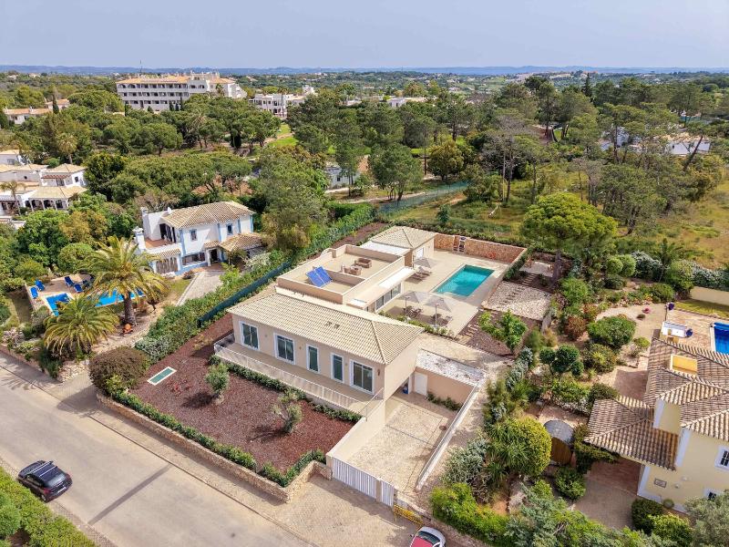 Villa Dolcevita Modern Villa with Private Pool BBQ Near Carvoeiro - image 17