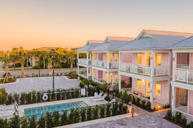 Boutique Beach Hotel - 2Bedroom Suite and Pool - image 36