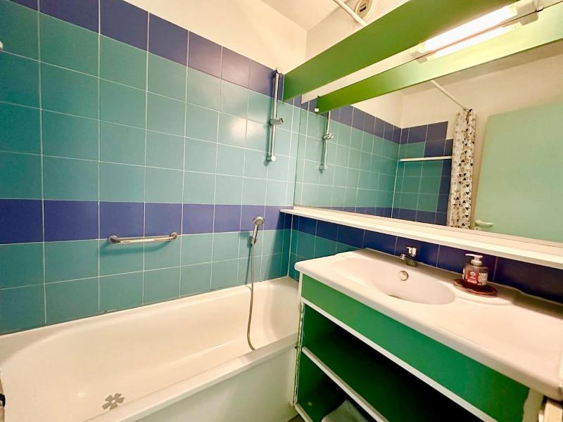 Appartement 1 chambre Vue mer piscine parking - image 10