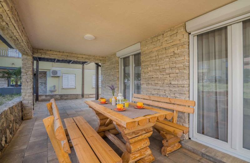 Apartment Lakefront in Klimno-Insel Krk 57972 - image 21
