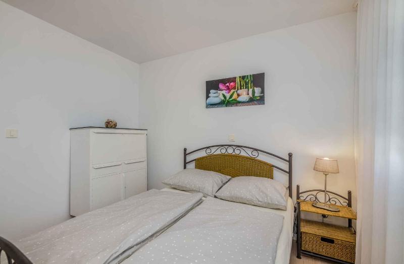 Apartment Lakefront in Klimno-Insel Krk 57972 - image 37