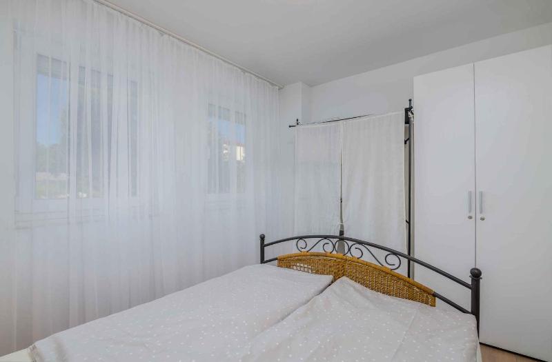 Apartment Lakefront in Klimno-Insel Krk 57972 - image 32