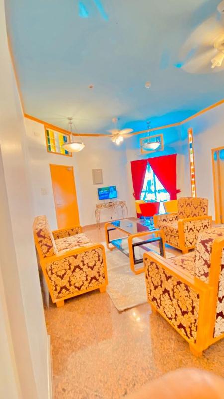 Qurum Heights Hotel - image 10