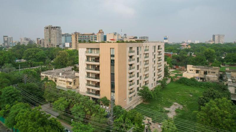 Casa Reina Luxury Apartment - image 1