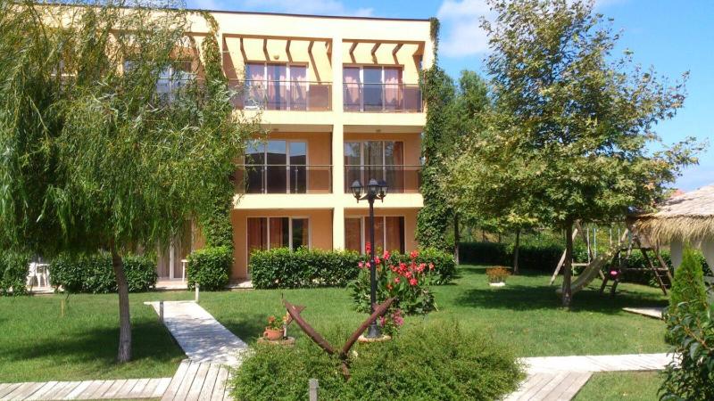 Sozopoli Hills Simeonov Apartments - image 30
