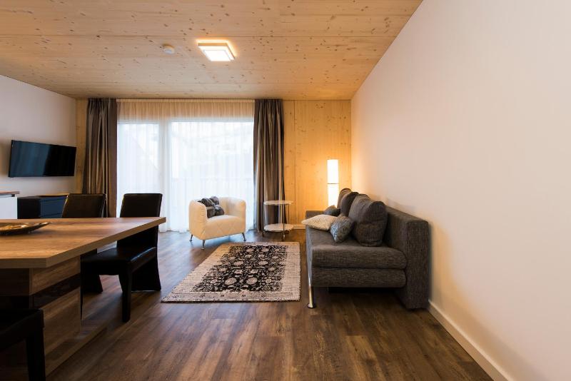 One-Bedroom Apartment - C2 image 3