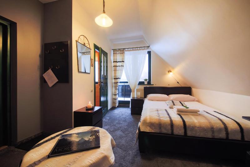 Triple Room image 3