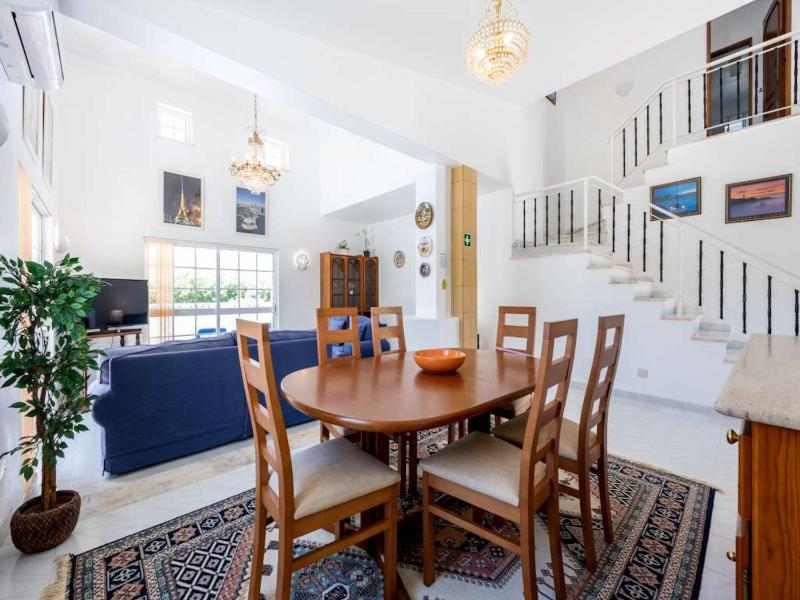 Spacious Carvoeiro Villa Casa Jemb 3 Bedrooms Great Pool Area - image 22