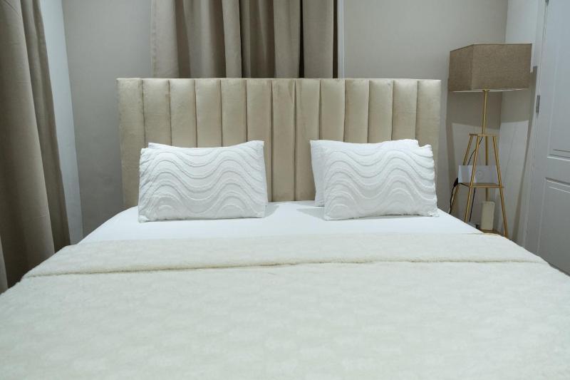 Cozy Stay at Paradigm Court - TseAddo - image 11