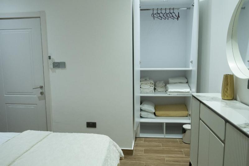 Cozy Stay at Paradigm Court - TseAddo - image 9