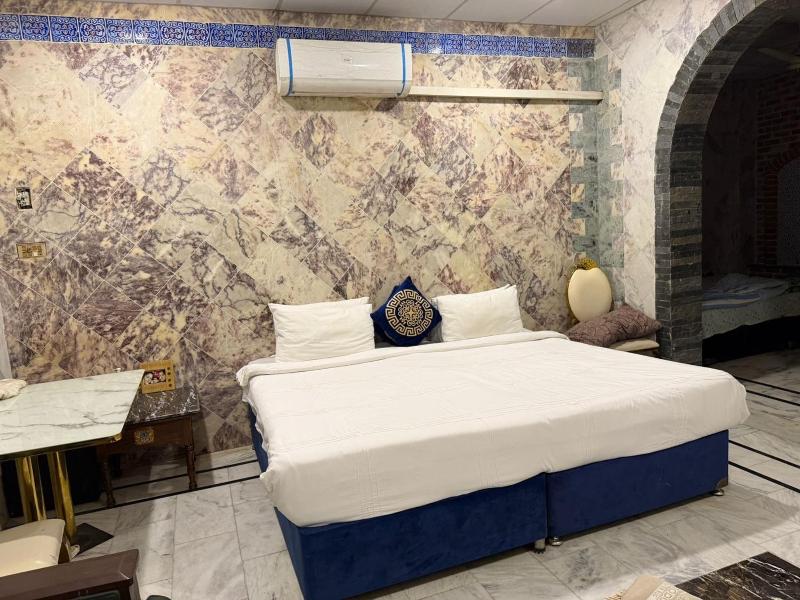 Hayatt Palace Sukkur - image 1