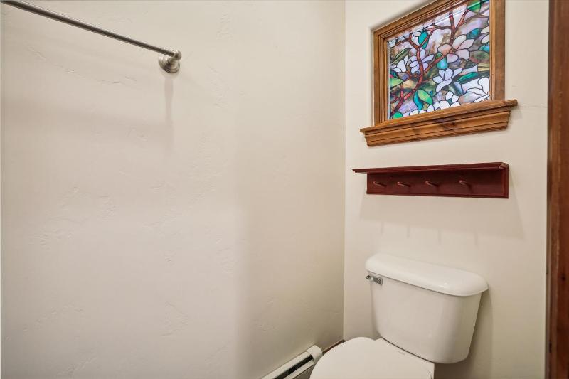 Highland Greens 25 Townhome in Breckenridge with a Private Hot Tub - image 8