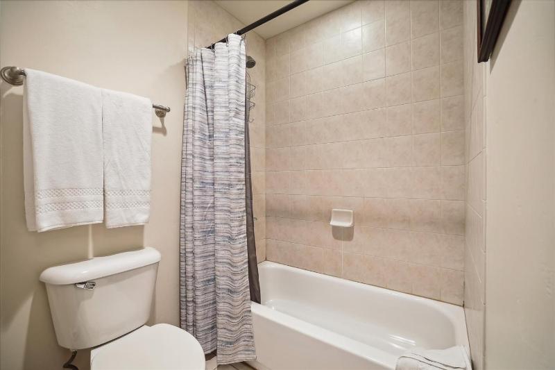Highland Greens 25 Townhome in Breckenridge with a Private Hot Tub - image 16