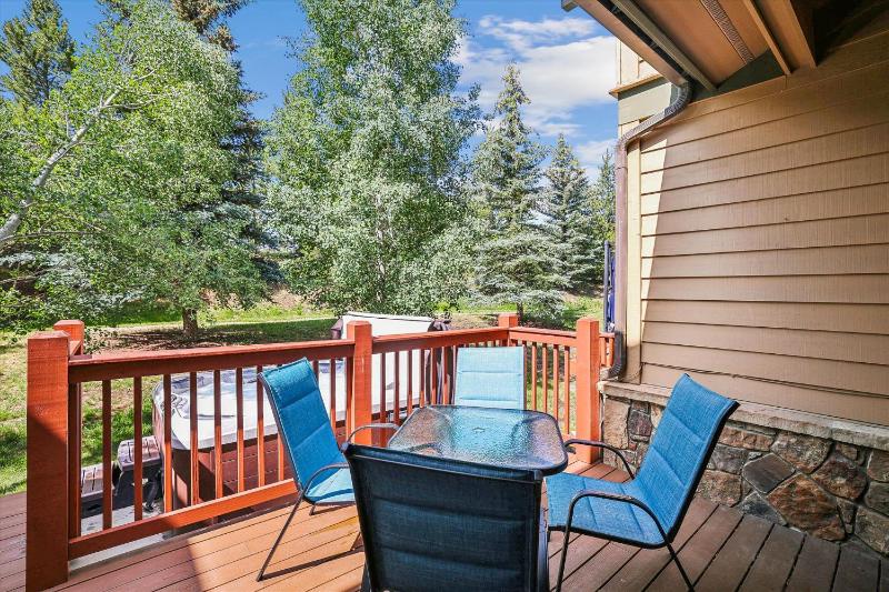 Highland Greens 25 Townhome in Breckenridge with a Private Hot Tub - image 37