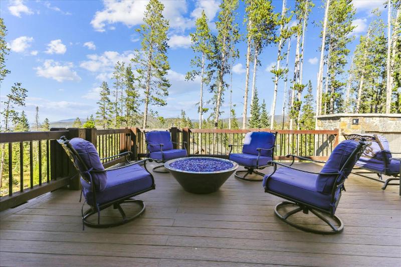 Highlands Hideaway Gorgeous Breckenridge Private Home with Private Hot Tub - image 17