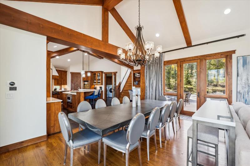 Highlands Hideaway Gorgeous Breckenridge Private Home with Private Hot Tub - image 43