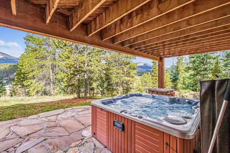 Little Bear Lodge Large Highlands Home Private Hot Tub Pet Friendly Great Views - image 29
