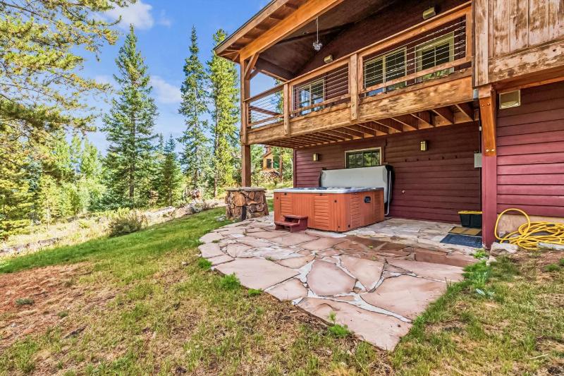 Little Bear Lodge Large Highlands Home Private Hot Tub Pet Friendly Great Views - image 50