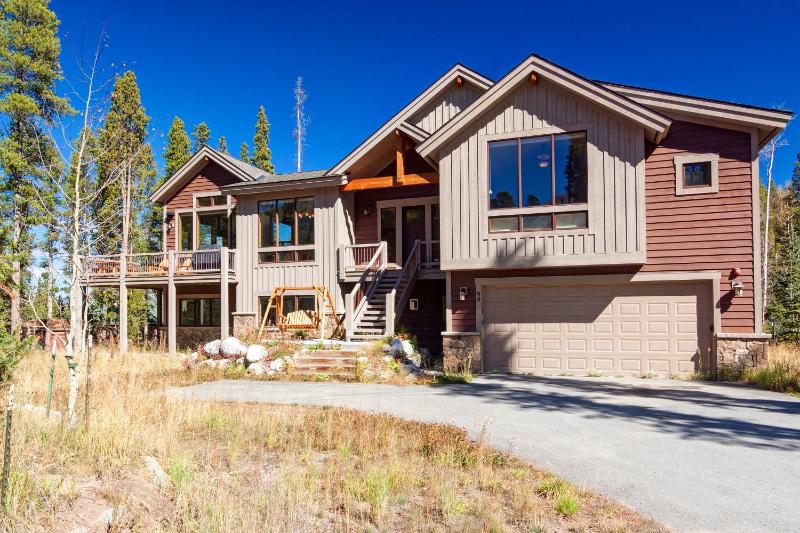 Lone Hand Lodge Custom Private Home on Peak 7 With Outdoor Grill and Hot Tub - image 39