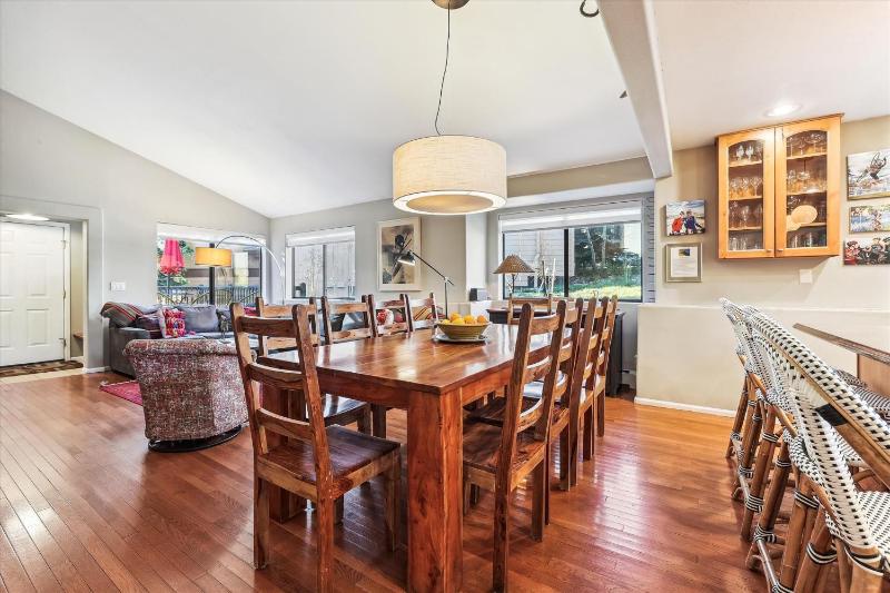 Park Forest Chalet- Pet Friendly Breck Home with Hot Tub - image 34
