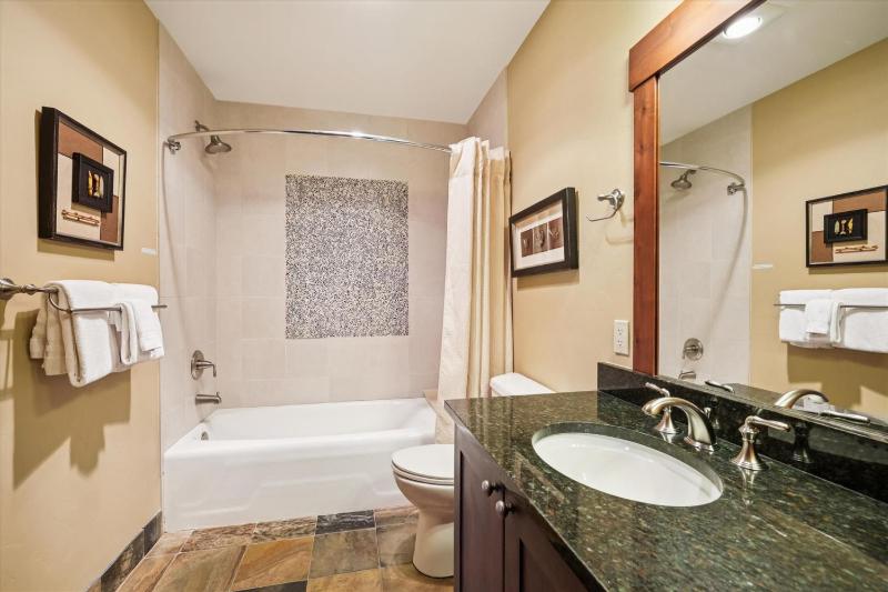 One Ski Hill Place 8516-Large One Ski Hill Place Penthouse Ski-In/Out with Spa - image 21