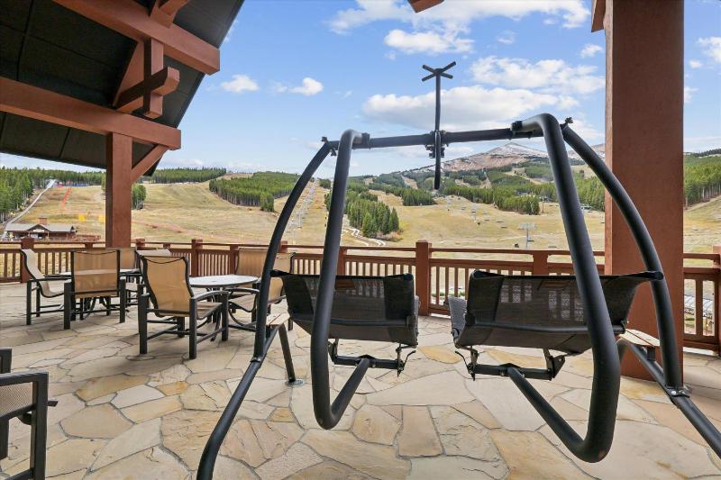One Ski Hill Place 8516-Large One Ski Hill Place Penthouse Ski-In/Out with Spa - image 37